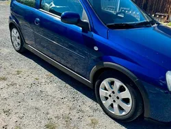 Blau Gebraucht 2006 Opel Corsa Kleinwagen | 1.800 € (Guter Preis)