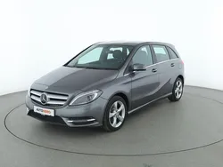 Grau Gebraucht 2014 Mercedes B180 Van / Kleinbus | 15.320 € (Fairer Preis)