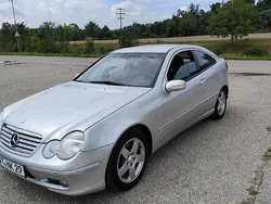 Silber Gebraucht 2002 Mercedes C200 Coupé | 4.500 €