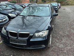 Schwarz Gebraucht 2006 BMW 320 Kombi | 1.400 € (Fairer Preis)