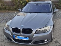 Silber Gebraucht 2010 BMW 320 Exclusive Limousine | 5.800 € (Fairer Preis)