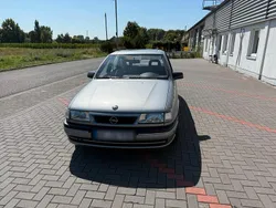 Andere farben Gebraucht 1993 Opel Vectra Limousine | 4.400 €