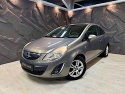 Grau Gebraucht 2012 Opel Corsa Satellite Kleinwagen | 3.990 € (Fairer Preis)