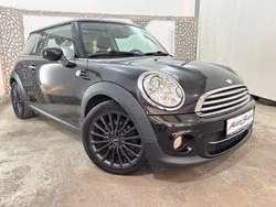 Schwarz Gebraucht 2013 Mini Cooper D Kleinwagen | 10.471 € (Etwas zu teuer)