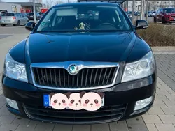 Schwarz Gebraucht 2012 Skoda Octavia Ambition Limousine | 6.999 € (Fairer Preis)