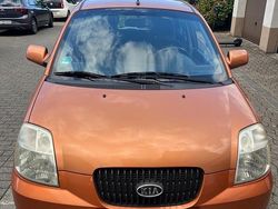 Orange Gebraucht 2007 Kia Picanto Kleinwagen | 1.300 €