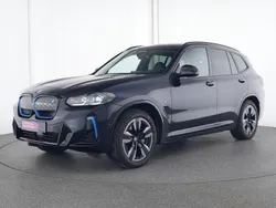 Carbonschwarz Gebraucht 2023 BMW iX3 Shadowline SUV | 43.565 € (Superpreis)