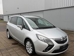 Silber Gebraucht 2011 Opel Zafira Tourer Van / Kleinbus | 4.890 € (Guter Preis)