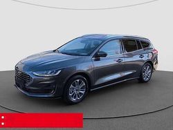 Grau metallic Gebraucht 2023 Ford Focus Titanium | 20.120 € (Superpreis)