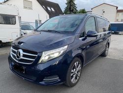Blau Gebraucht 2014 Mercedes V250 Van / Kleinbus | 26.200 € (Fairer Preis)