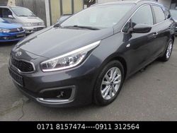 Dark gun metal Gebraucht 2015 Kia Ceed DREAM-TEAM Edition Kleinwagen | 5.950 € (Fairer Preis)