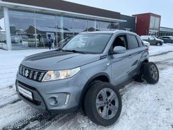 Grau Gebraucht 2015 Suzuki Vitara SUV | 7.749 € (Fairer Preis)