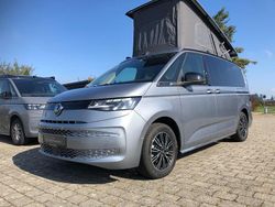 Indiumgraumetallic Gebraucht 2025 VW California Beach Van | 61.895 € (Superpreis)