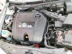Silber Gebraucht 2001 VW Golf IV Kleinwagen | 1.500 € (Guter Preis)