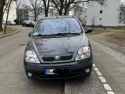 Grau Gebraucht 2003 Renault Scénic Van / Kleinbus | 1.000 € (Fairer Preis)