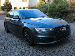 Grau Gebraucht 2012 Audi A6 Sport Kombi | 20.999 €