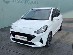 Weiß Neu 2024 Hyundai i10 Trend Kleinwagen | 16.499 € (Fairer Preis)