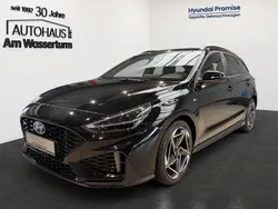 Abyss black / mic Gebraucht 2024 Hyundai i30 N Line Kombi | 26.999 € (Fairer Preis)