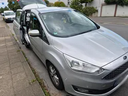 Silber Gebraucht 2019 Ford Grand C-Max Van / Kleinbus | 10.000 € (Superpreis)