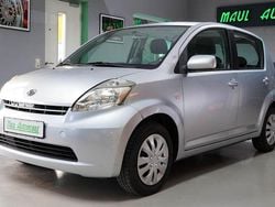 Silber Gebraucht 2006 Daihatsu Sirion Kleinwagen | 3.490 € (Fairer Preis)