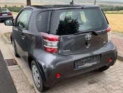 Schwarz Gebraucht 2009 Toyota iQ Kleinwagen | 3.500 € (Superpreis)