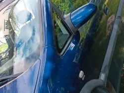 Blau Gebraucht 2004 Opel Zafira Edition Van / Kleinbus | 950 € (Superpreis)