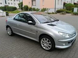Silber Gebraucht 2005 Peugeot 206 CC Quiksilver Cabrio | 1.500 € (Fairer Preis)
