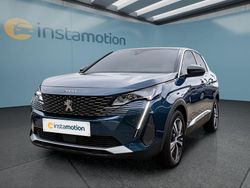 Blau Gebraucht 2023 Peugeot 3008 Van / Kleinbus | 22.399 € (Fairer Preis)