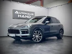 Grau Gebraucht 2019 Porsche Cayenne SUV | 44.890 € (Etwas zu teuer)