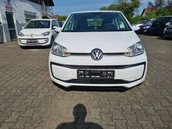 Weiß Gebraucht 2017 VW up! Move Kleinwagen | 4.500 € (Guter Preis)