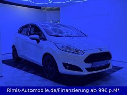 Weiß Gebraucht 2016 Ford Fiesta Celebration Limousine | 7.399 € (Fairer Preis)