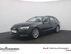 Brillantschwarz Gebraucht 2023 Audi A4 Kombi | 30.380 € (Guter Preis)