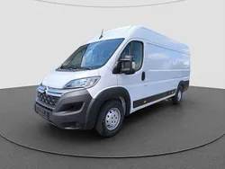 Weiss Gebraucht 2022 Citroën Jumper Van / Kleinbus | 29.649 €