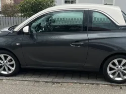 Grau Gebraucht 2017 Opel Adam Kleinwagen | 8.400 € (Fairer Preis)