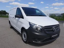 Weiss Gebraucht 2023 Mercedes Vito Van / Kleinbus | 30.149 € (Guter Preis)