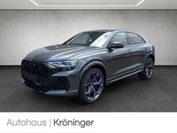 Grau Neu 2025 Audi RS Q8 Performance SUV | 159.990 € (Guter Preis)