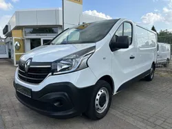 Weiß Gebraucht 2021 Renault Trafic Komfort Van | 20.992 € (Fairer Preis)