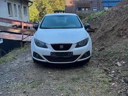 Weiß Gebraucht 2010 Seat Ibiza Kleinwagen | 2.000 €