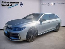 Silber Gebraucht 2024 VW Passat R-line Kombi | 52.810 € (Fairer Preis)