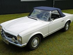 Weiß Gebraucht 1966 Mercedes 230 Cabrio | 94.500 €