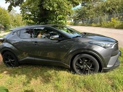 Grau Gebraucht 2019 Toyota C-HR SUV | 17.900 € (Fairer Preis)
