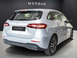 Gebraucht 2024 Mercedes B200 Van / Kleinbus | 31.930 € (Fairer Preis)