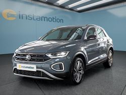 Blau Gebraucht 2025 VW T-Roc SUV | 30.199 € (Fairer Preis)
