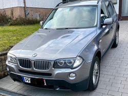 Grau Gebraucht 2009 BMW X3 SUV | 7.650 € (Fairer Preis)