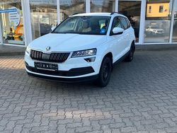 Weiß Gebraucht 2018 Skoda Karoq Style SUV | 18.500 € (Etwas zu teuer)