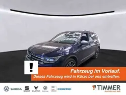 Blau Gebraucht 2022 VW Tiguan Allspace R-line SUV | 39.949 € (Etwas zu teuer)