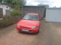 Rot Gebraucht 1998 Toyota Starlet Kleinwagen | 2.000 € (Fairer Preis)