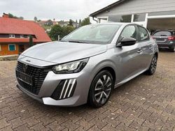 Grau Gebraucht 2024 Peugeot 208 Active Kleinwagen | 13.895 € (Guter Preis)