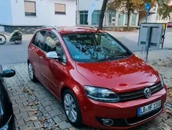 Rot Gebraucht 2010 VW Golf Plus Highline Van / Kleinbus | 6.500 € (Etwas zu teuer)