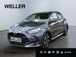Marlingrau metallic Neu 2025 Toyota Yaris Hybrid Kleinwagen | 23.690 € (Guter Preis)